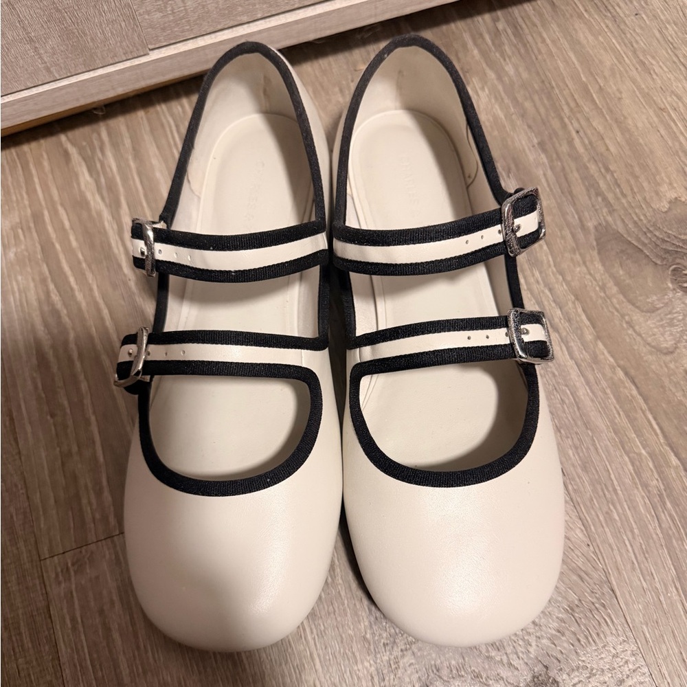 Charles & Keith Flats